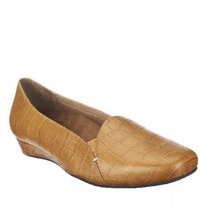 Vionic Womens Dolores Slip On Croc‎ Embossed Tan Loafers - Size 5 & 36 EUR